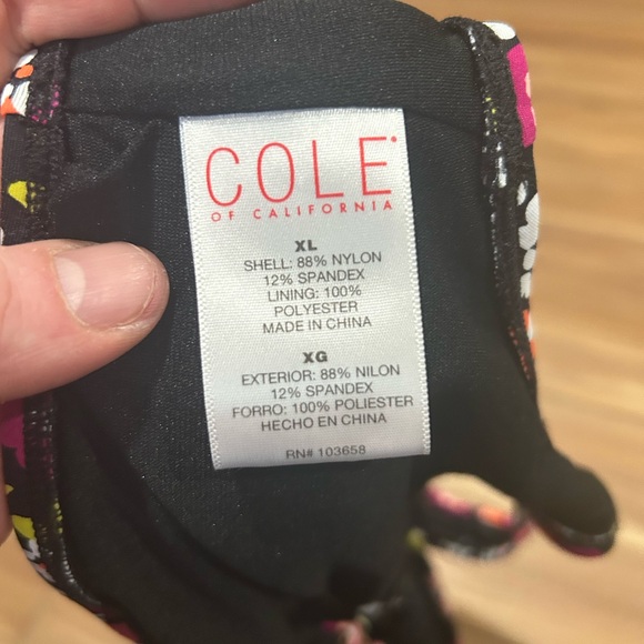 Cole of California Floral Lace Front Underwire Bikini Top Size XL - Picture 4 of 4